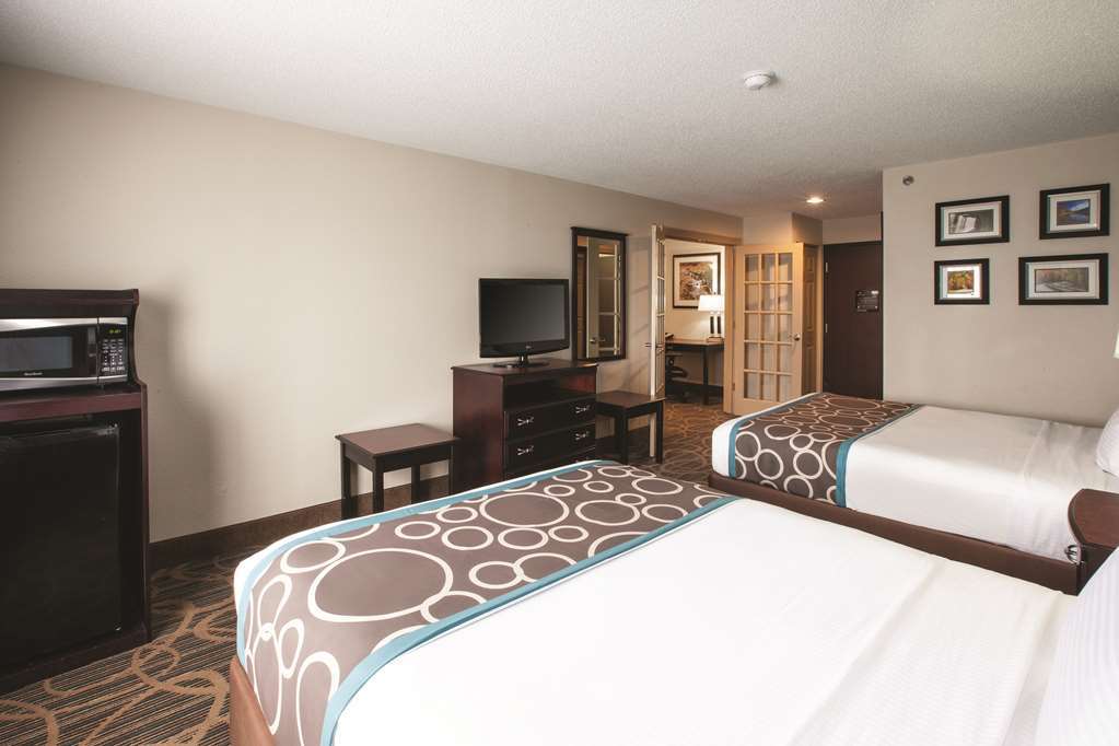 La Quinta By Wyndham Evansville Phòng bức ảnh